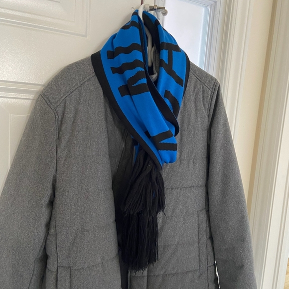 NEW Calvin Klein scarf - Picture 2 of 2